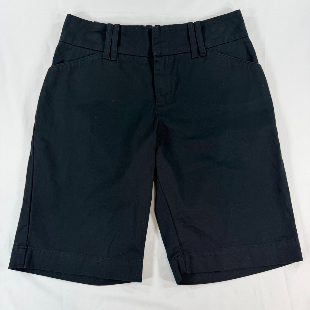 Lee Black Cotton Chino Shorts Women's 8  Medium Mid Rise Bermuda 9 Inch Inseam